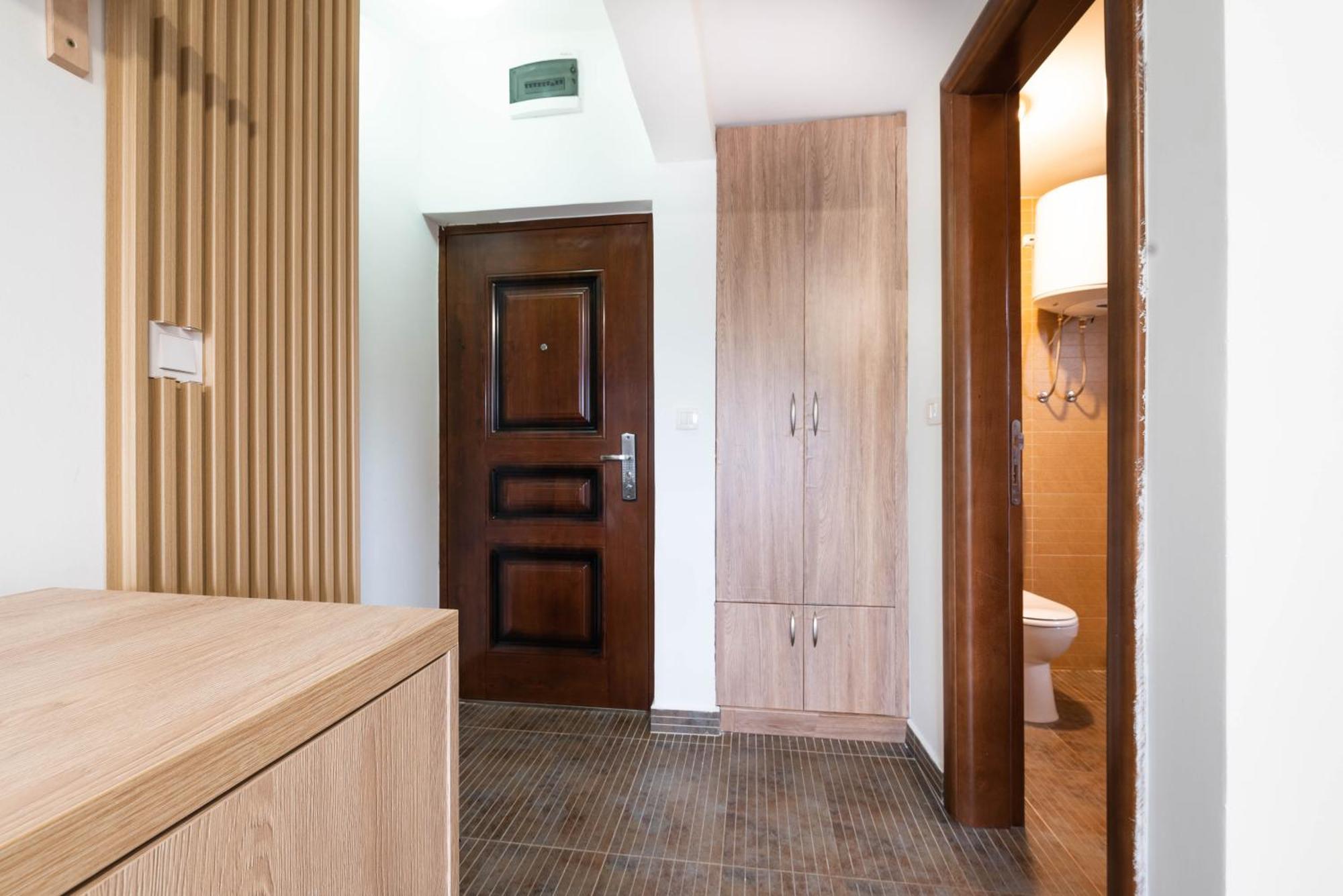 Studio Apartment Cudo Nevidjeno Karuc Esterno foto